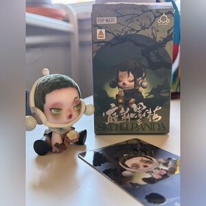 Popmart SkullPanda figure